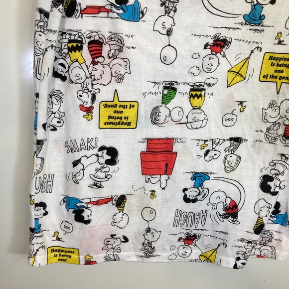Peanuts AOP Snoopy Charlie Brown White Short Sleeve Shirt Sz XL Juniors - Picture 6 of 13